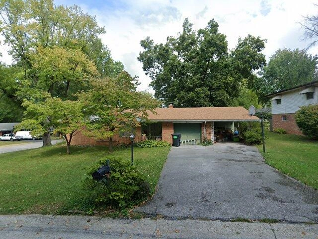 House image located at Belleville, IL 62221