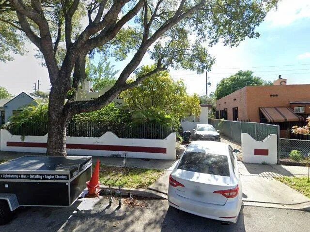 House image located at Miami, FL 33127