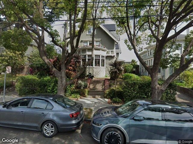 House image located at Oakland, CA 94610
