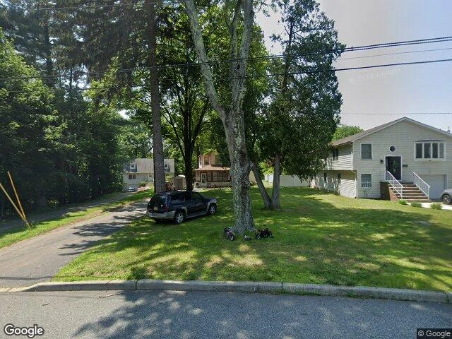 House image located at Bloomingdale, NJ 07403