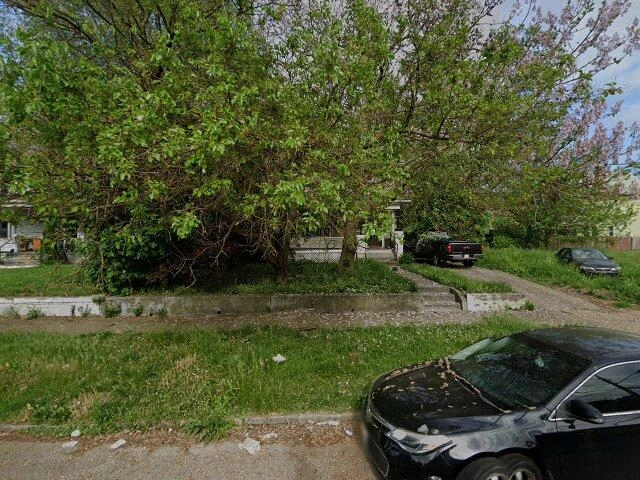 House image located at Akron, OH 44310