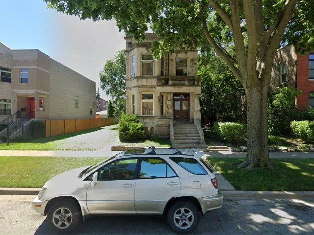 House image located at Chicago, IL 60653