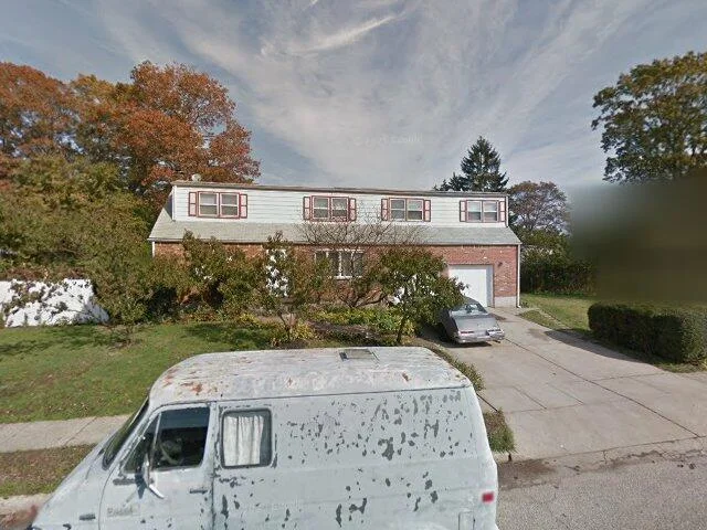House image located at Lindenhurst, NY 11757