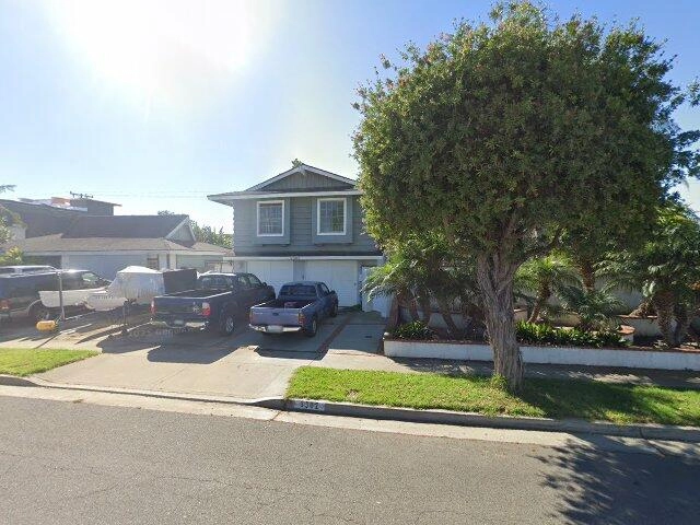 House image located at Huntington Beach, CA 92646