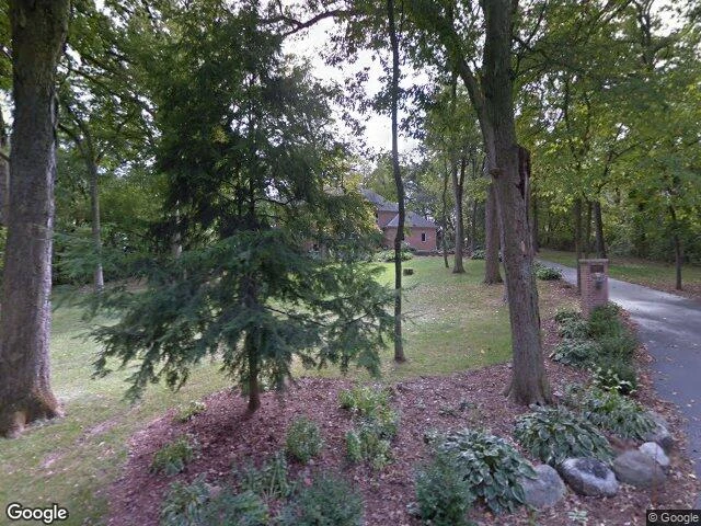 House image located at Saint Charles, IL 60175