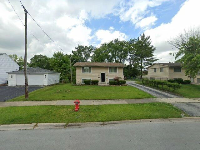 House image located at Glenwood, IL 60425