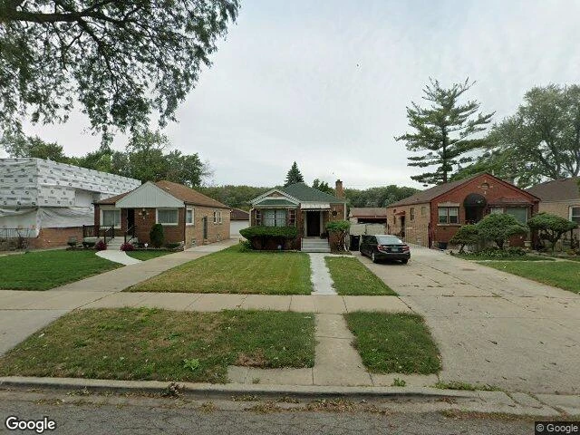 House image located at Chicago, IL 60628