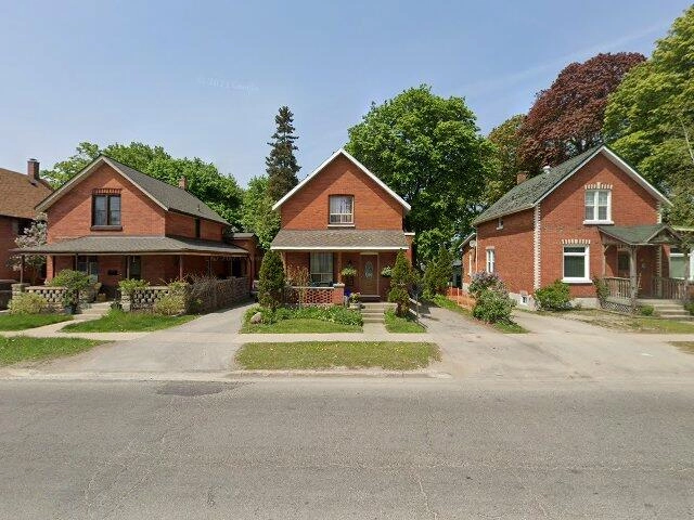 House image located at Akron, OH 44302