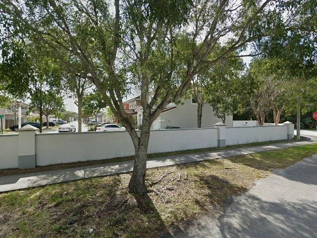 House image located at Miami, FL 33185
