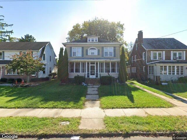 House image located at Woodbridge, NJ 07095