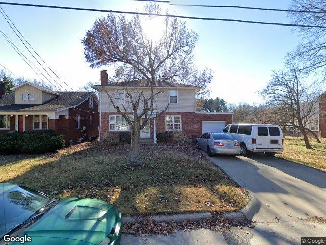 House image located at Alton, IL 62002