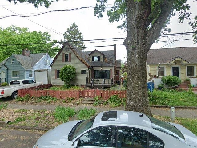 House image located at Salem, OR 97301