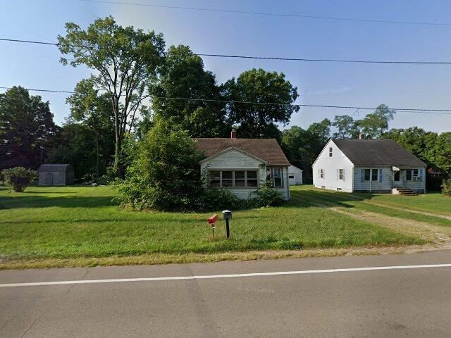 House image located at Niles, MI 49120