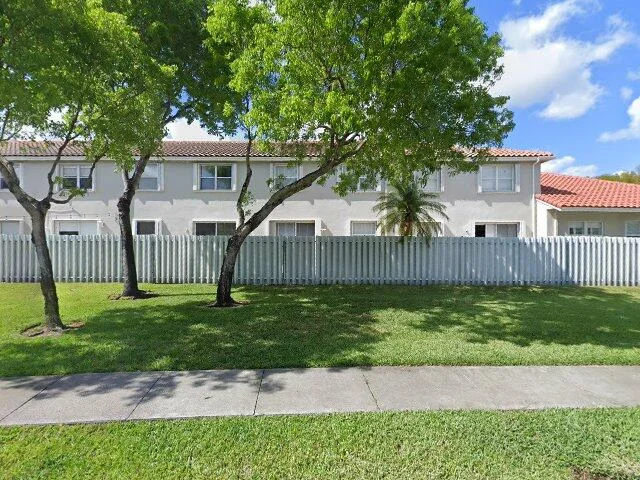 House image located at Miami, FL 33178