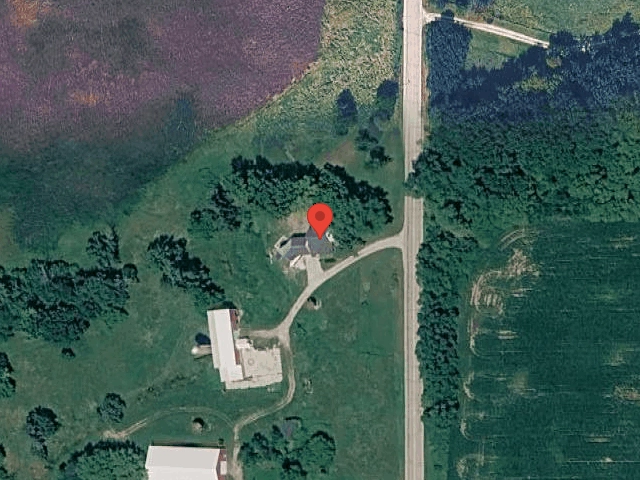 House image located at Burlington, WI 53105