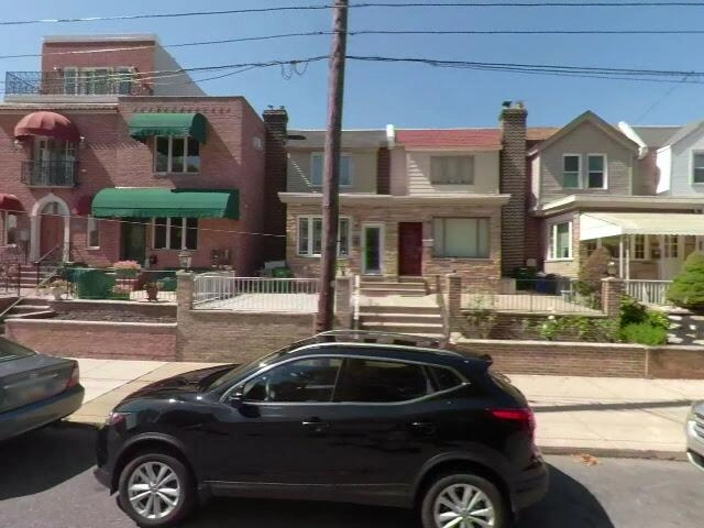 House image located at Philadelphia, PA 19145