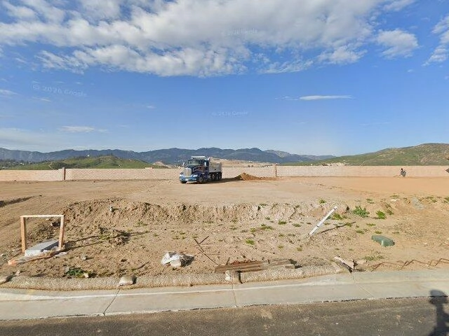 House image located at Lake Elsinore, CA 92532