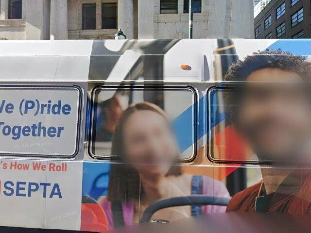 House image located at Waukegan, IL 60085