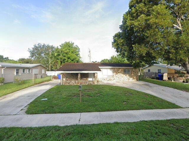 House image located at Hollywood, FL 33024