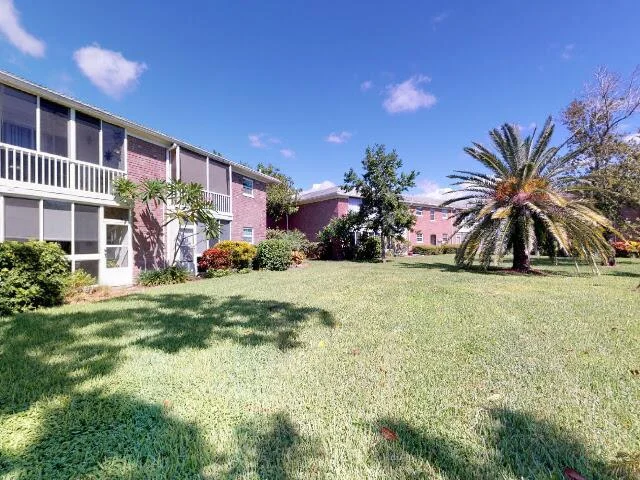 House image located at Saint Petersburg, FL 33711