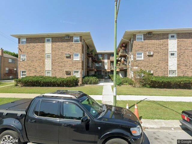 House image located at Chicago, IL 60634