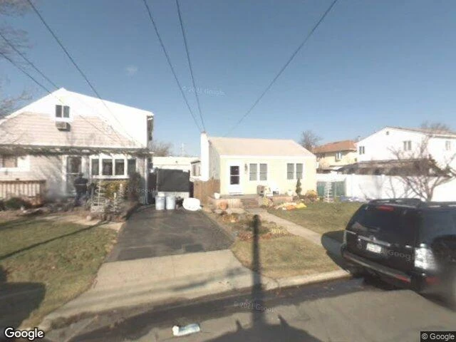 House image located at Lindenhurst, NY 11757
