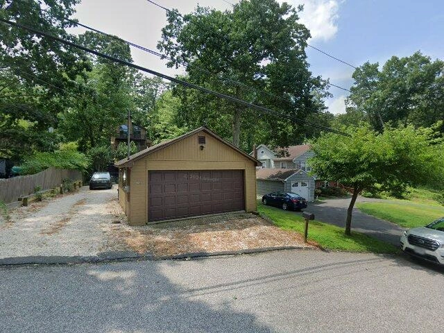 House image located at Trenton, NJ 08609