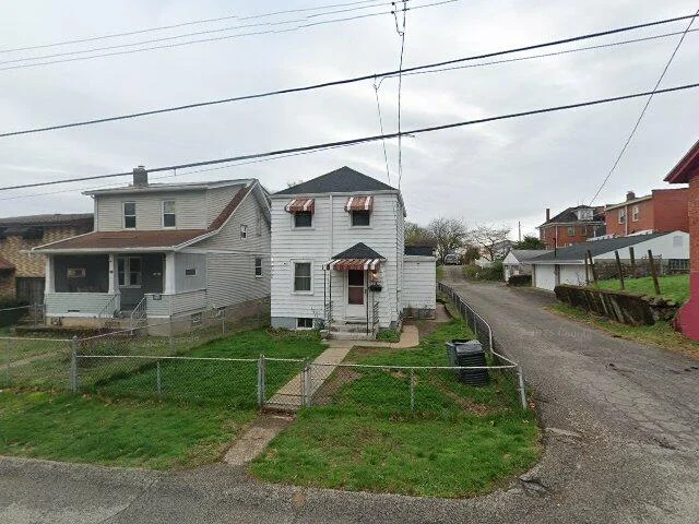House image located at McKees Rocks, PA 15136