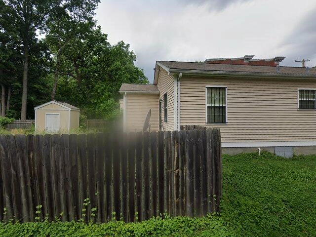 House image located at Louisville, KY 40212