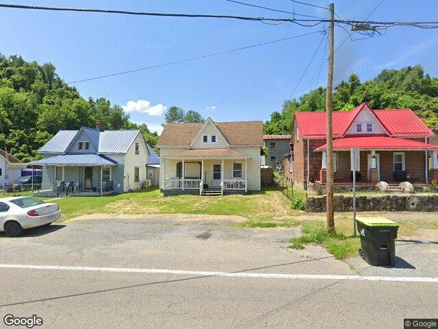 House image located at Saltville, VA 24370