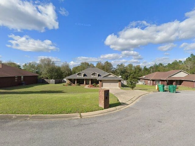 House image located at Crestview, FL 32536