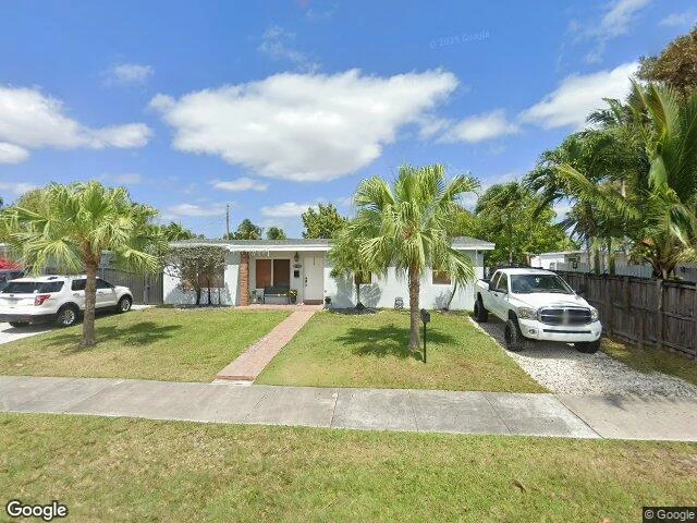 House image located at Miami, FL 33165