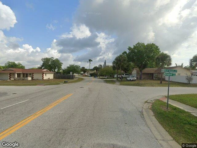 House image located at Tampa, FL 33615