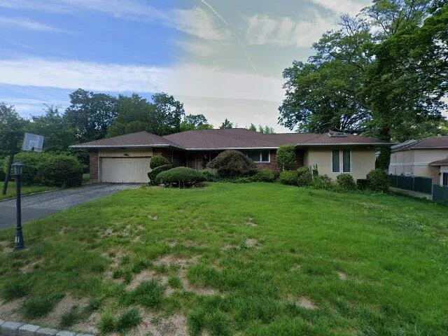 House image located at Roslyn, NY 11576