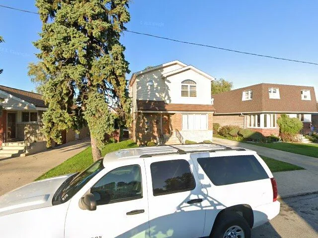 House image located at Chicago, IL 60652