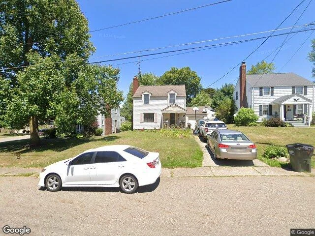 House image located at Canton, OH 44714