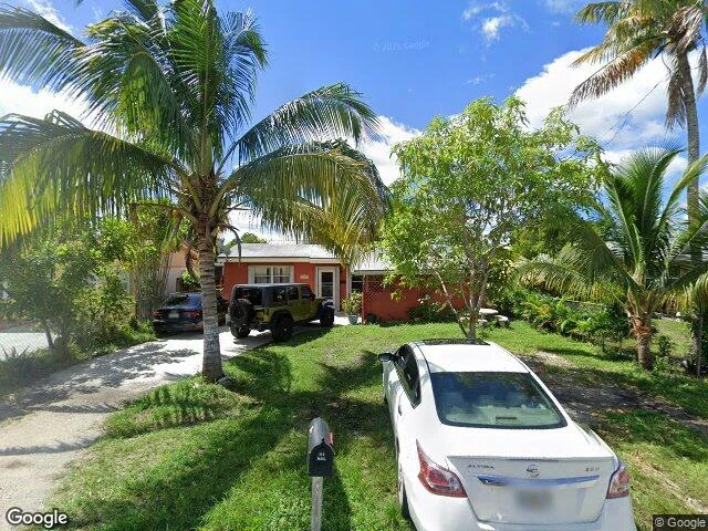 House image located at Hollywood, FL 33023