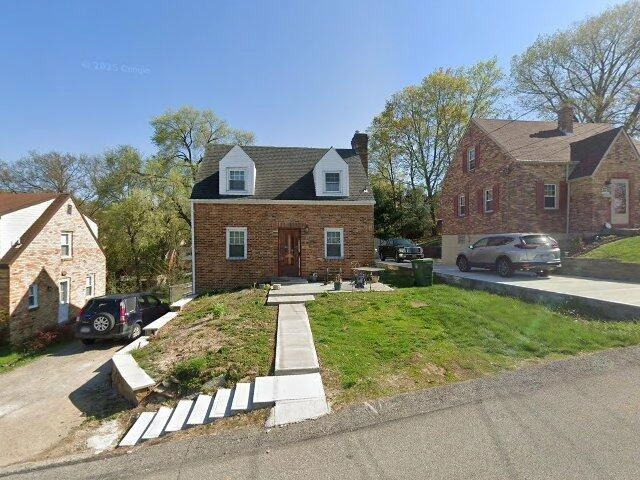 House image located at Houston, TX 77021
