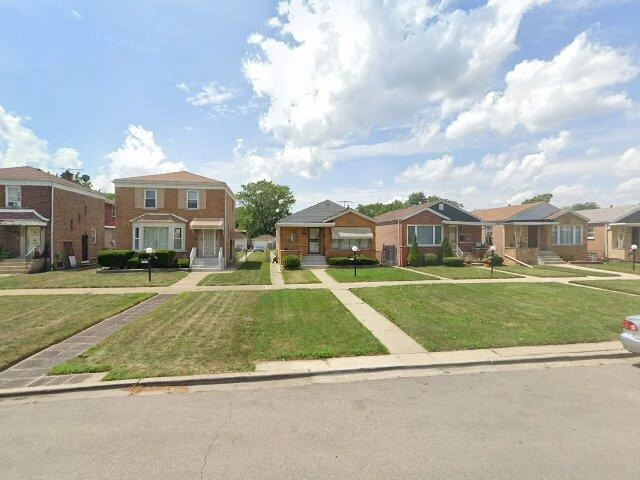 House image located at Chicago, IL 60619