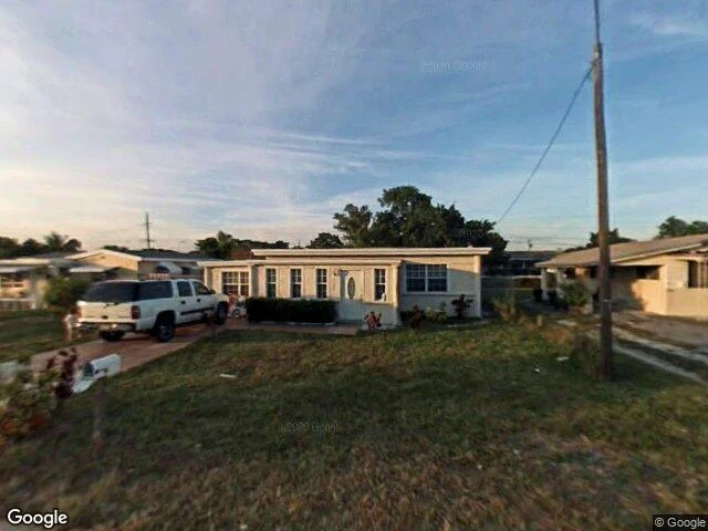 House image located at Hollywood, FL 33023