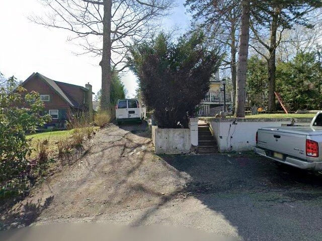 House image located at Hewitt, NJ 07421