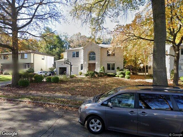 House image located at Paramus, NJ 07652