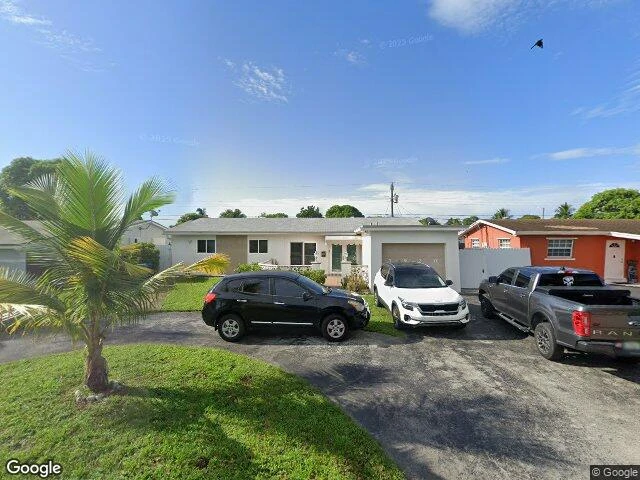 House image located at Hollywood, FL 33023