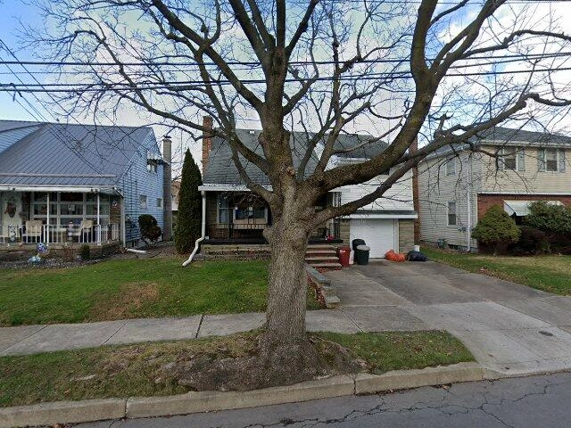 House image located at Kingston, PA 18704