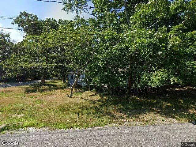 House image located at Mastic Beach, NY 11951