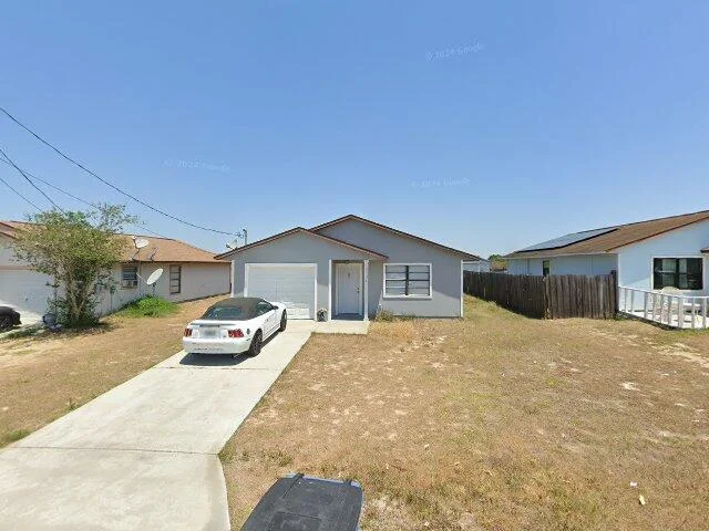 House image located at Sebring, FL 33870