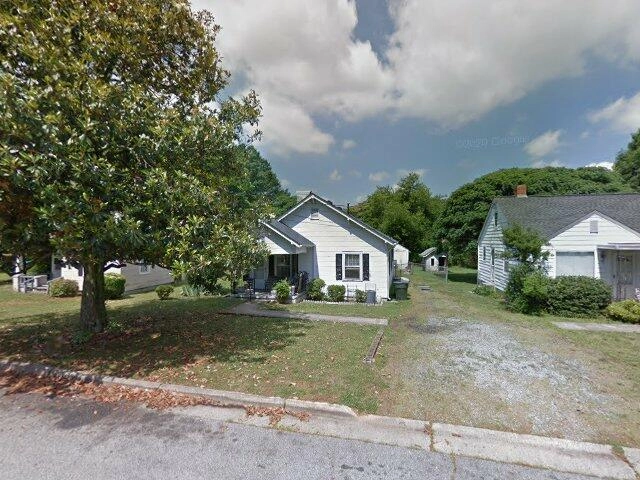 House image located at Greensboro, NC 27405