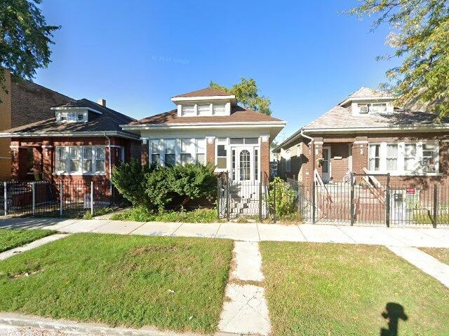 House image located at Chicago, IL 60629