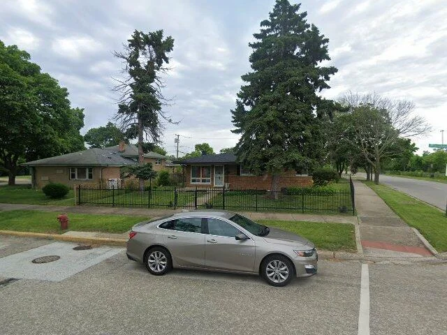 House image located at Chicago, IL 60628