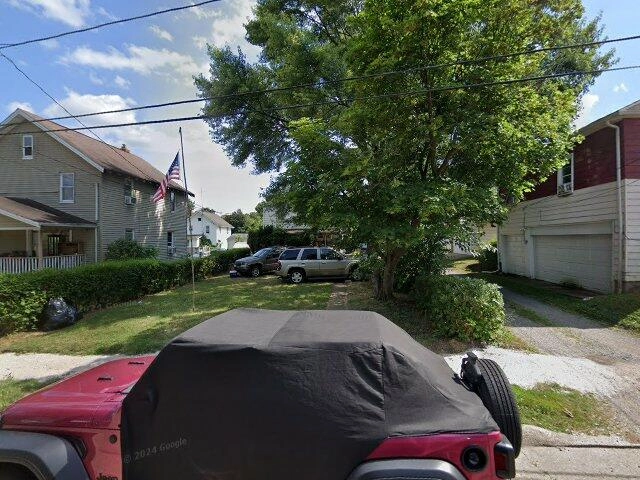 House image located at Alliance, OH 44601